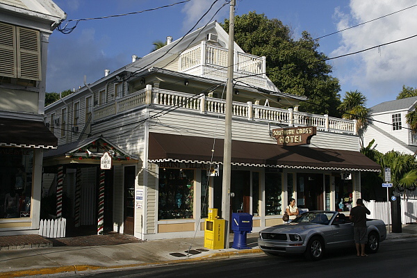 Southern Cross Hotel