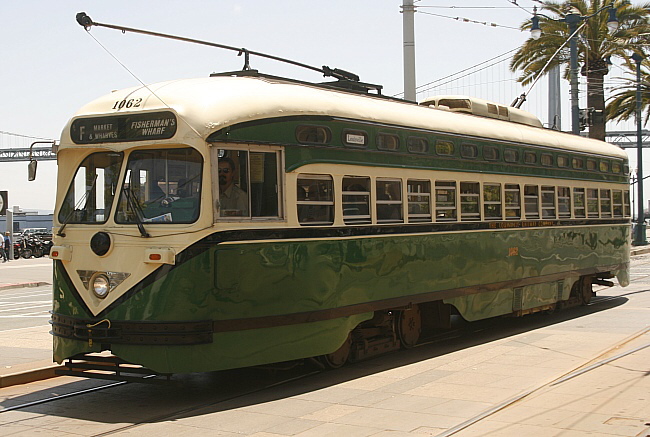 db_streetcar052.jpg