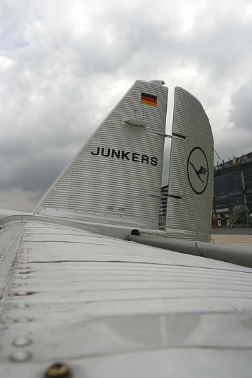 JU 52