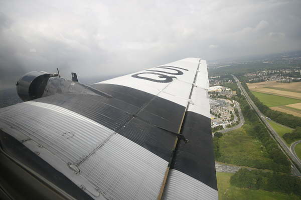 JU 52