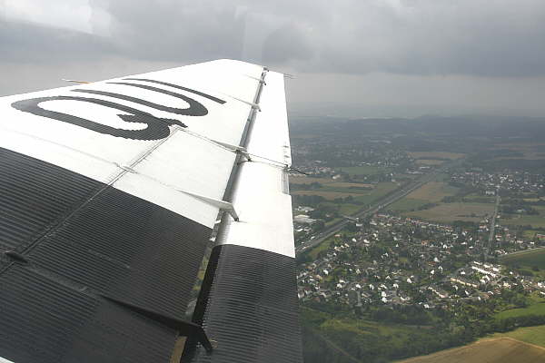 JU 52