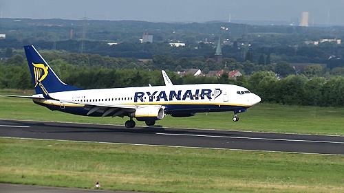 Landung mit Ryanair aus Stansted kommend in Dortmund Landung mit Ryanair aus Stansted kommend in Dortmund