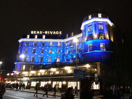 Hotel Beau-Rivage Genf - hier möchte man nicht tot in der Wanne liegen..... Hotel Beau-Rivage Genf - hier möchte man nicht tot in der Wanne liegen.....
