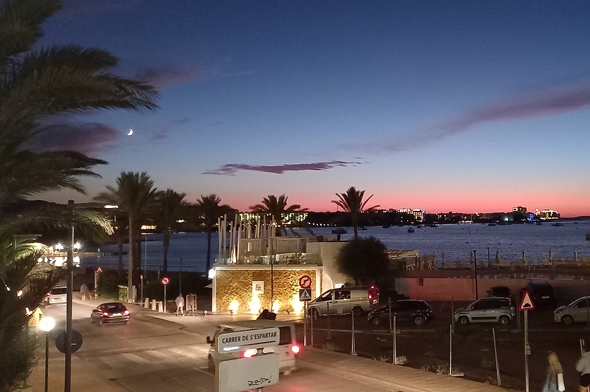 Sonnenuntergang vom Hotel Osiris aus gesehen