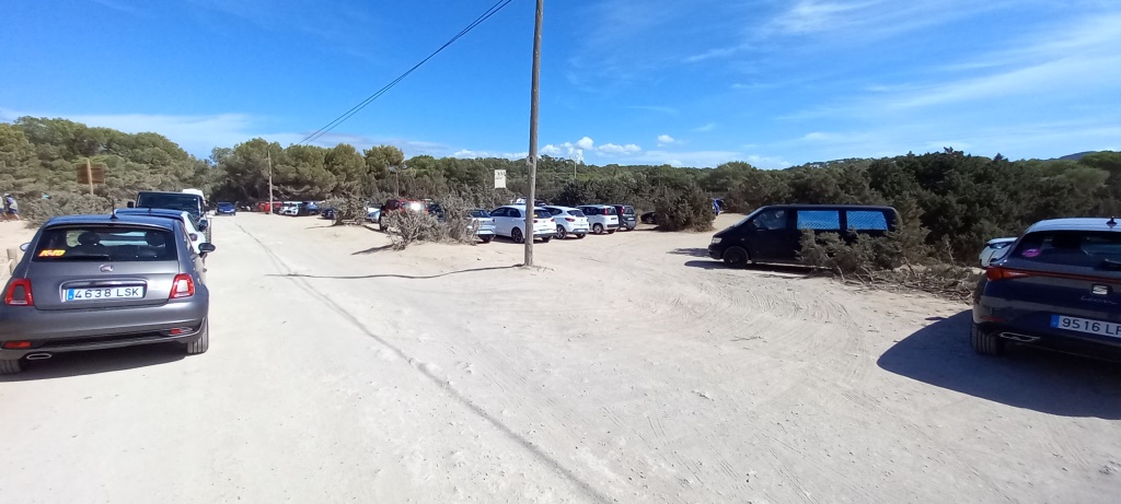 Cala Comta Parkplatz