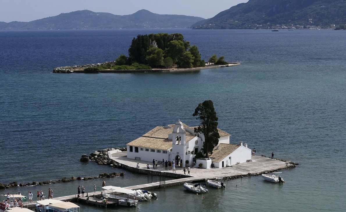 Korfu, Kloster und Museinsel