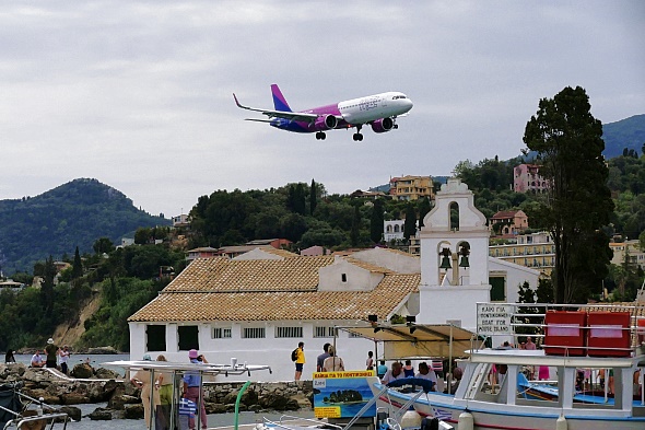 Wizz Air - Airbus A321-271NX - HA-LZT