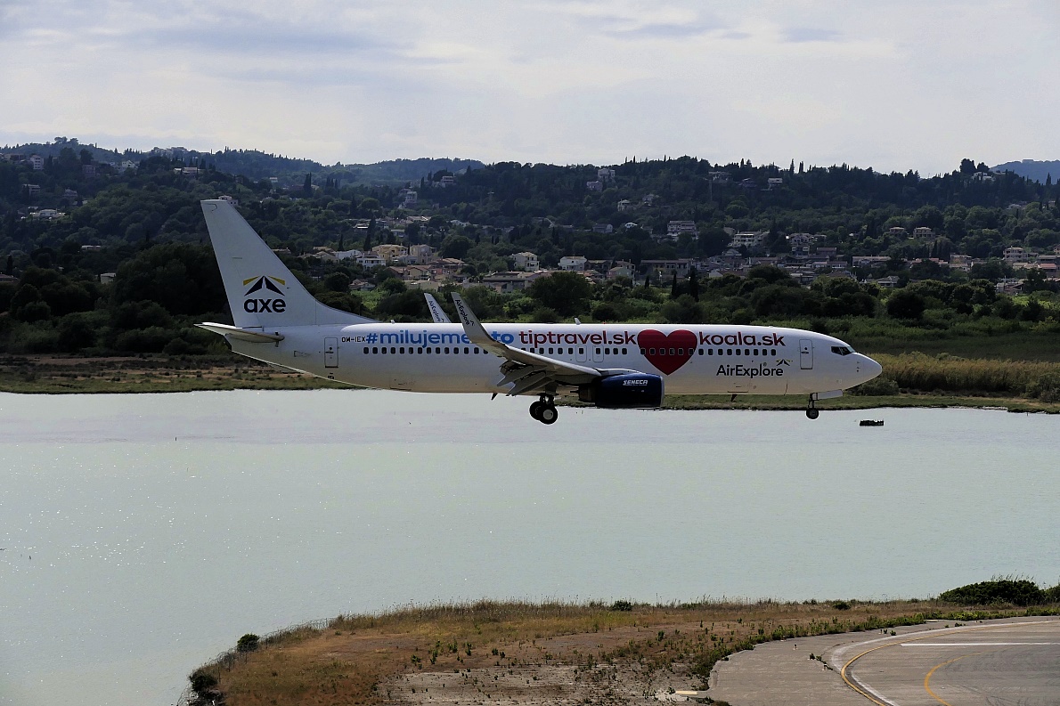 AirExplore - Boeing 737-8BK(WL) - OE-IEX 