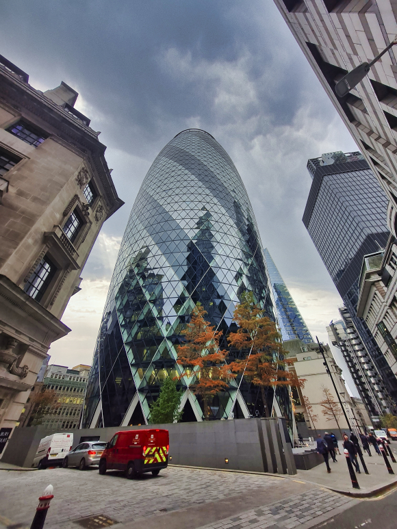 30 St Mary Axe The Gherkin 30 St Mary Axe The Gherkin