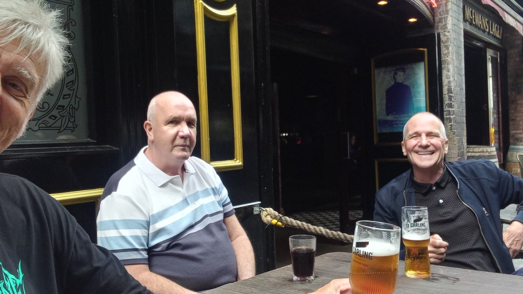 Lal@, John und Paul