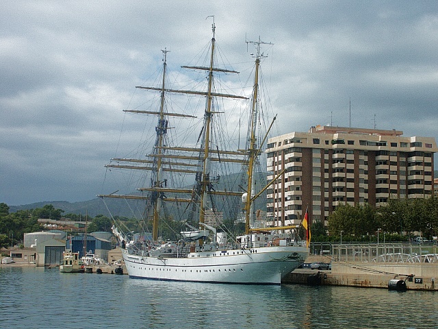 Die Gorch Fock im Hafen von Palma