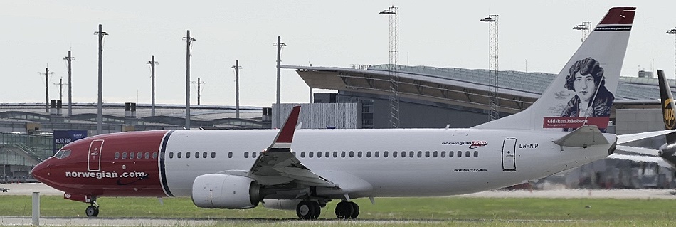 Norwegian Air Shuttle - Boeing 737-8JP(WL) - LN-NIP "Gidsken Jakobsen" tail design