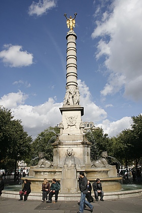 Fontaine Place du Chatelet
