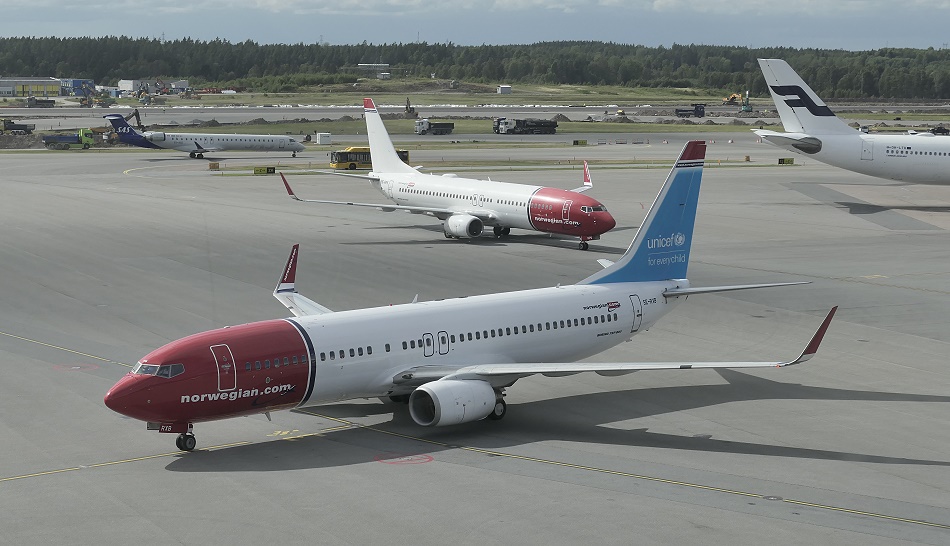 Radisson Blue Arlanda Airport Runway View