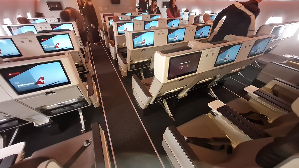 Swiss A350-941 HB-IFA Premium Economy