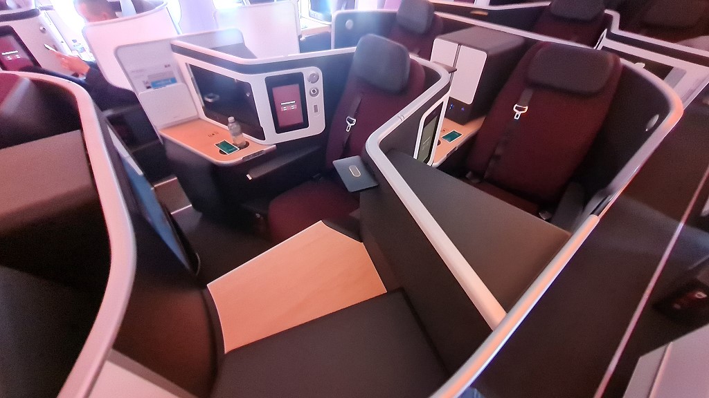 Swiss A350-941 HB-IFA  Extra Space Seat