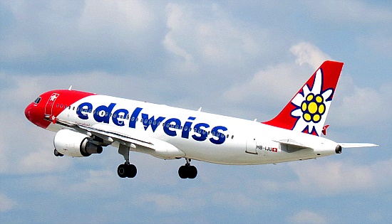 Edelweiss Airbus A 320-214 HB-IJU