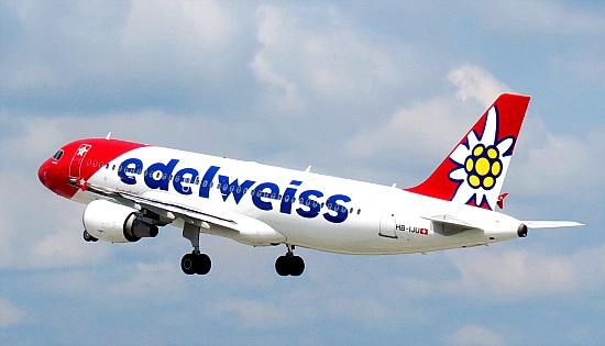 Edelweiss Airbus A 320-214 HB-IJU Edelweiss Airbus A 320-214 HB-IJU