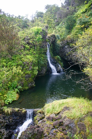 Wasserfall an der Road to Hana