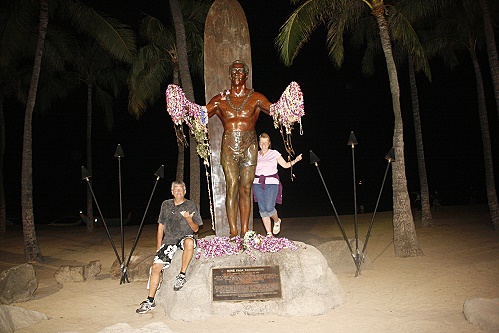 abends in Waikiki ist immer was los abends in Waikiki ist immer was los