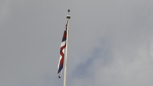 Die hawaiianische Flagge - nicht im Wind