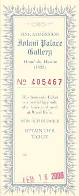 Das Ticket ist  der Tanzkarte fr knigliche Blle nachempfunden.