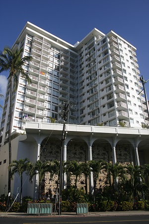 Queen Kapiolani Hotel