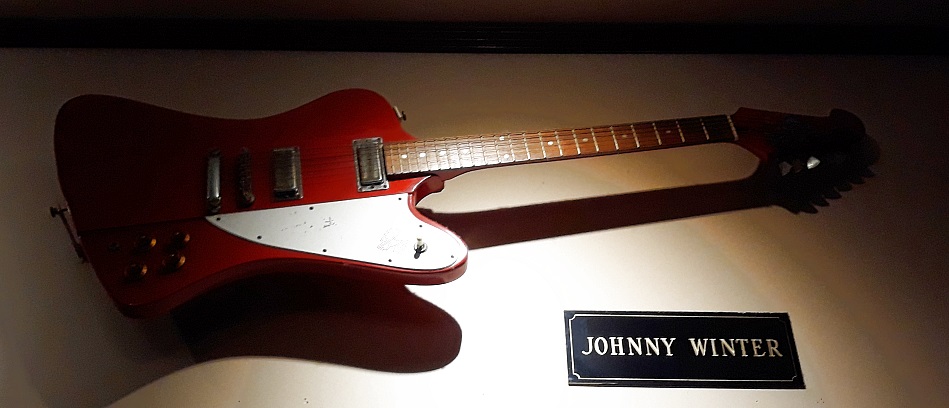 Hard Rock Cafe Niagara Falls ON - Johnny Winter Guitar