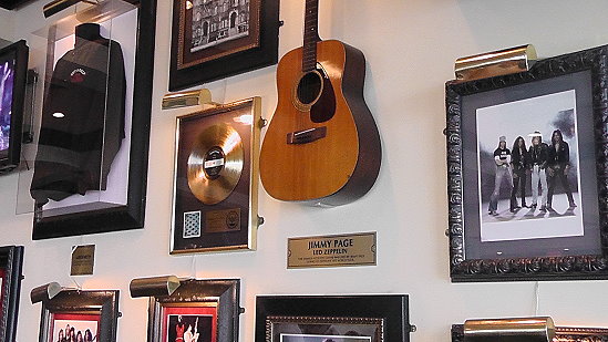 Hard Rock Cafe Cayman Islands