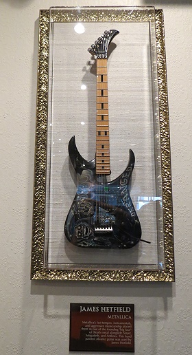 Hard Rock Cafe Denver - Gitarre von James Hetfield