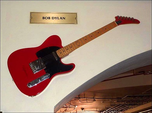 Hard Rock Cafe Hurghada - Telecaster von Bob Dylan