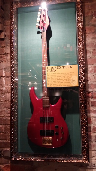 Hard Rock Cafe Memphis - ein Bass von Donald "Duck" Dunn