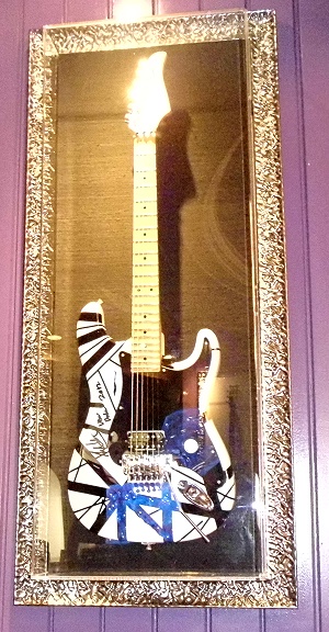 Hard Rock Cafe Miami - Gitarre von Eddie Van Halen