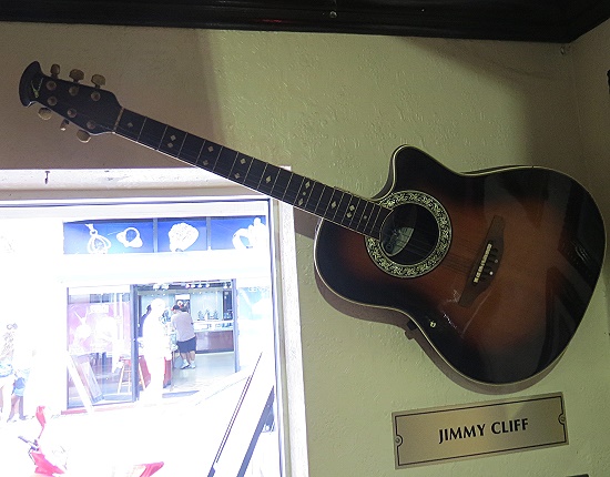 Hard Rock Cafe Nassau - Jimmy Cliff acoustic Guitar