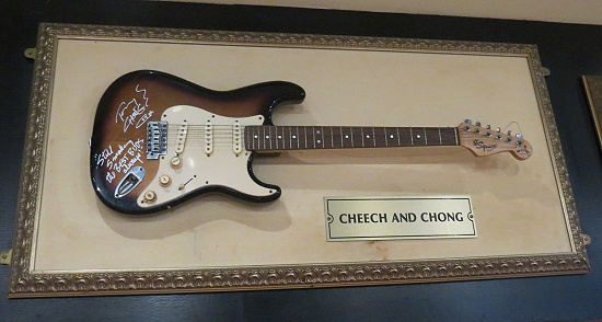 Hard Rock Cafe Nassau - Cheech & Chong Guitar