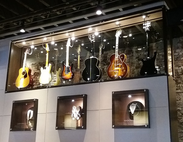 Hard Rock Cafe Nashville 2018