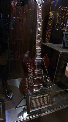 Mit dieser Gitarre wurde angteblich Lynyrd Skynyrd's "Free Bird" aufgenommen....