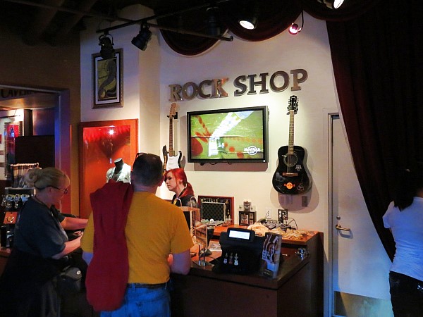 Hard Rock Cafe Boston - Der Rock Shop