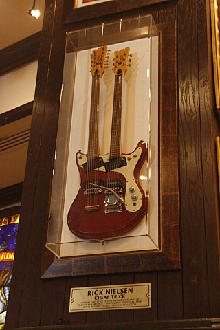 Hard Rock Cafe Philadelphia - Rick Nielsen Guitar