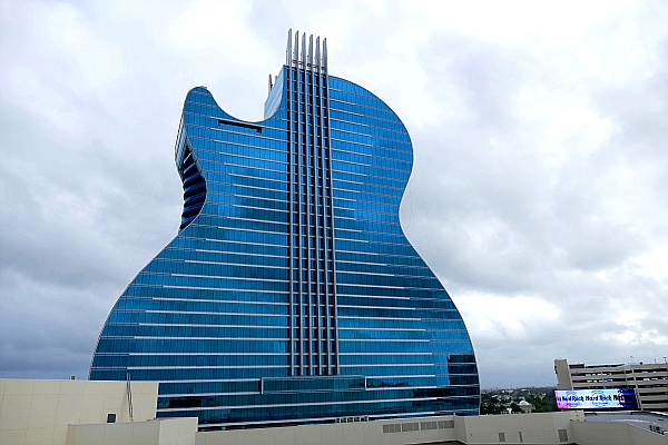 Das neue gitarrenfrmige Hard Rock Hotel, erffnet Ende 2019