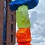 Und zum Schluß noch ein weiteres buntes Kunstwerk,der Liverpool Mountain