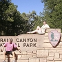 Der Grand Canyon ist eine steile, etwa 450 km lange Schlucht im Norden des US-Bundesstaats Arizona, die über Millionen von Jahren vom Fluss Colorado ins Gestein des Colorado Plateau gegraben wurde. Der größte Teil des Grand Canyon liegt im Grand-Canyon-Nationalpark.<br /><br />Besucht am 7.8.1989 - 20.7.1992 - 15.4.2004 - 14.3.2006 - 17.9.2009 (im Bild) - 20.03.2025