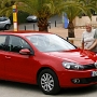 Golf TDI - Mallorca/Kachelmann's Rache Urlaub - 14.-20.4.2010<br />400 km gefahren - Vermieter: Europcar<br /><br />Der Tank "kann" leer zurück gegeben werden - man bezahlt auf jeden Fall eine Tankfüllung im voraus. <br />Wenn du also nur 3-4 Tage auf der Insel bist kriegste den niemals leer....