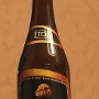 Lion Lager<br />Herstellungsland: Sri Lanka.<br />Zutaten: Wasser, Malz, Reis, Hopfen, Ascorbinsäure.<br />Alkoholgehalt: 4,8 %<br /><br />The Lion sleeps Tonight......und das Bier schmeckt, als wäre er vorher damit narkotisiert worden. <br />Etwas für Leute, die den Duft von Krankenhäusern gerne riechen und schmecken. Für alle anderen ungeniessbar, sehr medizinischer Geschmack......