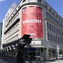An demselben Platz, an dem vor 125 Jahren der Gründer Moritz Baltz in Bochum ans Werk ging, erhebt sich heute das Textil-Kaufhaus M. Baltz, das weit über die Grenzen Bochums hinaus bekannt ist, ein Wahrzeichen der Stadt.