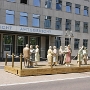 Vor dem Landgericht wird getanzt<br />25.5.2010
