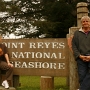 Die Point Reyes National Seashore ist ein Schutzgebiet an der Pazifikküste im Marin County, etwa 55 km nördlich von San Francisco im US-Bundesstaat Kalifornien. Sie umfasst nahezu die volle Fläche einer geologisch bemerkenswerten Halbinsel sowie einen kleinen Streifen des Ozeans. Das knapp 290 km² große Schutzgebiet wurde am 13. September 1962 unter US-Präsident John F. Kennedy eingerichtet, wird vom National Park Service verwaltet und von etwa zwei Millionen Besuchern im Jahr zum Wandern, Zelten und zur Naturbeobachtung besucht.<br /><br />Besucht am 31.5.2009