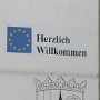 Rheinland-Pfalz entstand nach dem Zweiten Weltkrieg aus der ehemals bayrischen Pfalz, aus dem südlichen Anteil des Rheinlands (Regierungsbezirke Koblenz und Trier der ehemaligen preußischen Rheinprovinz), aus der ehemals zu Hessen-Darmstadt gehörigen Provinz Rheinhessen, aus Teilen der preußischen Provinz Hessen-Nassau und aus dem ehemals oldenburgischen Gebiet um Birkenfeld.