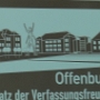 Der Platz der Verfassungsfreunde befindet sich auf dem Kulturforum in der Offenburger Oststadt, umschlossen von den komplett erhaltenen Gebäuden einer ehemaligen wilhelminischen Militäranlage. Das begrünte Zentrum des Kulturforums trägt heute den Namen "Platz der Verfassungsfreunde". 