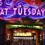 6000 Universal Blvd<br />Universal CityWalk at Universal Studios<br />Orlando, Florida 32819<br /><br />Hier schmeckt’s wieder so wie es sein sollte und auch die Einschütter wissen wie man den Zusatzshot behandelt.<br />1.2.2011